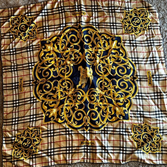Burberry Scarf Prorsum Silk Y2K Nova Check Plaid Horseman Burberrys 34” Square - Picture 5 of 8